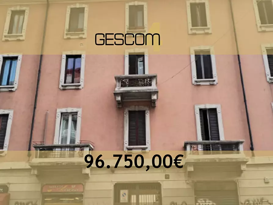 Immagine 1 di Appartamento in vendita  in Via Emilio de Marchi a Milano