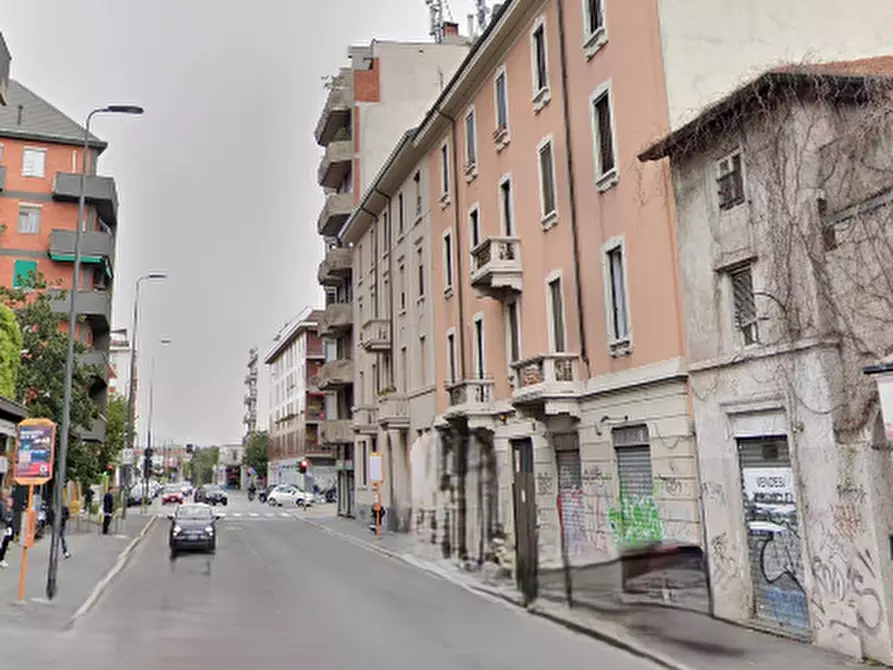 Immagine 4 di Appartamento in vendita  in Via Emilio de Marchi a Milano
