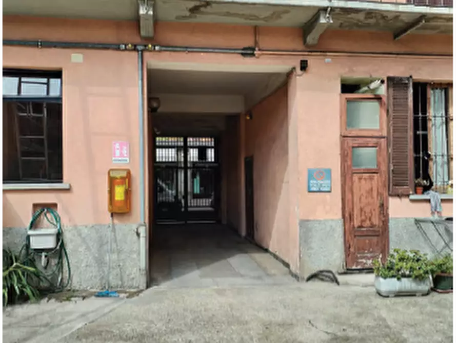 Immagine 16 di Appartamento in vendita  in Via Emilio de Marchi a Milano