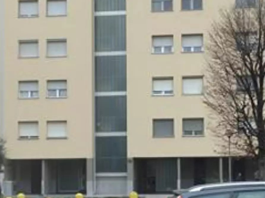 Immagine 4 di Appartamento in vendita  in Via Dionigi a Milano