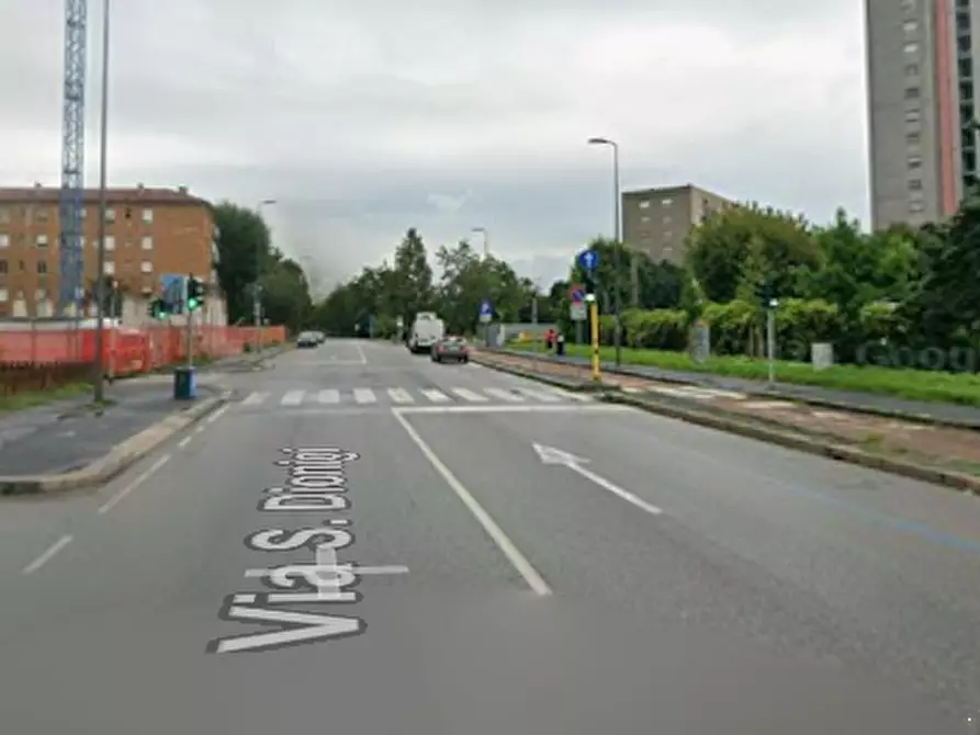 Immagine 10 di Appartamento in vendita  in Via Dionigi a Milano