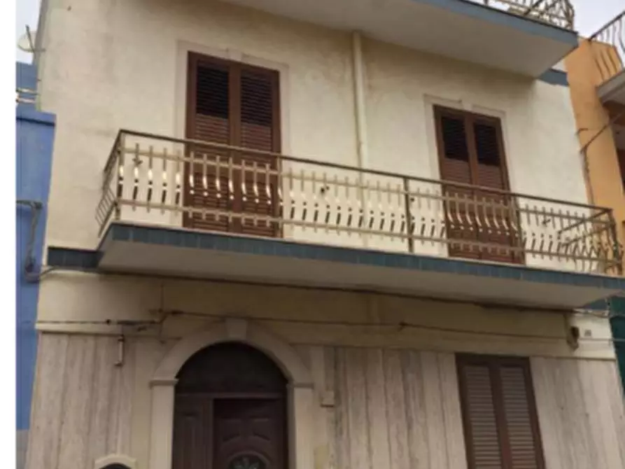 Immagine 2 di Casa indipendente in vendita  in Via G. Mazzini a Pachino