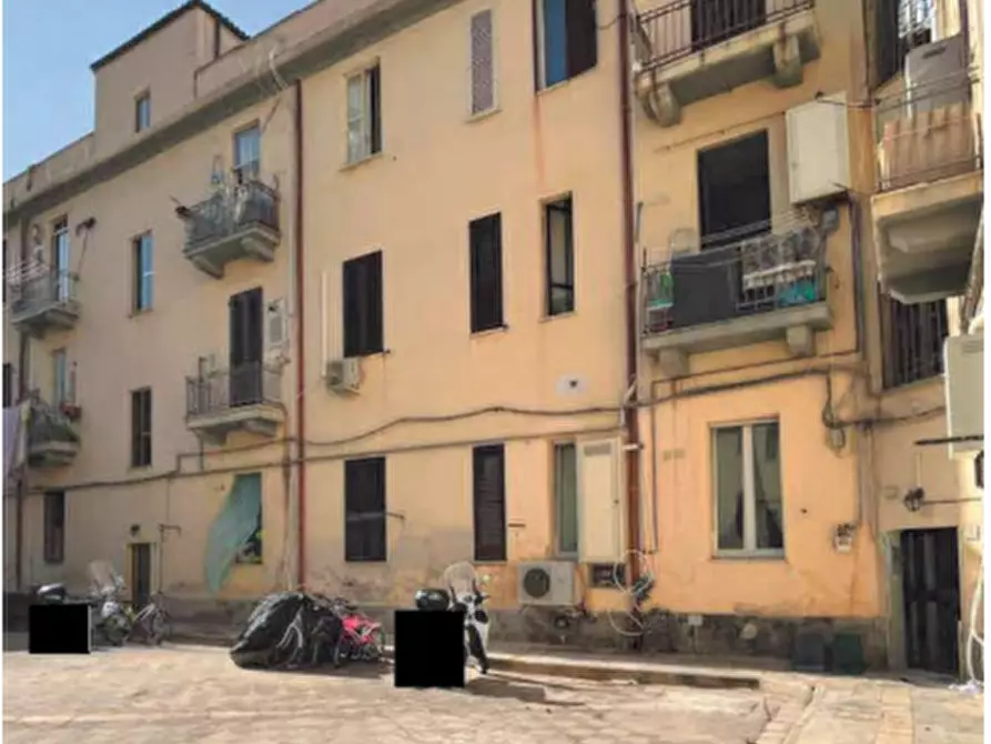 Immagine 3 di Appartamento in vendita  in Via Nino Bixio a Siracusa