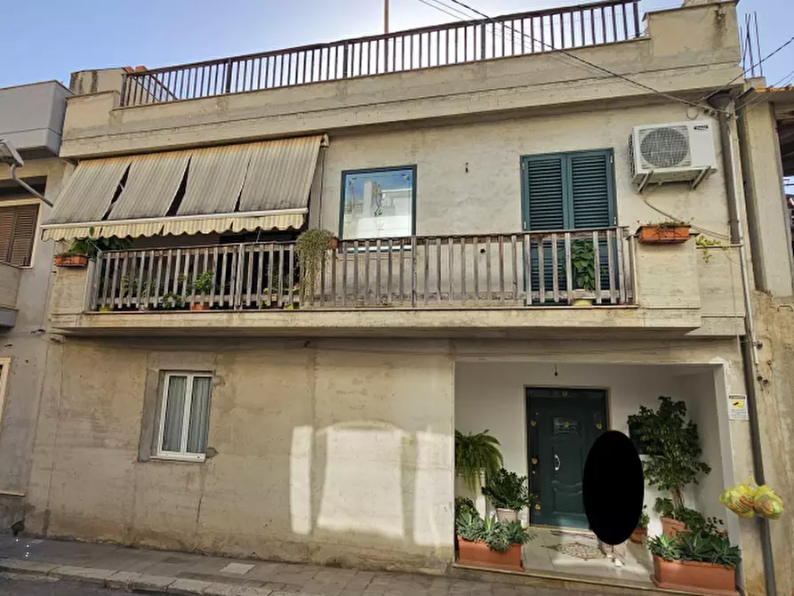 Immagine 2 di Appartamento in vendita  in via Argentina a Rosolini