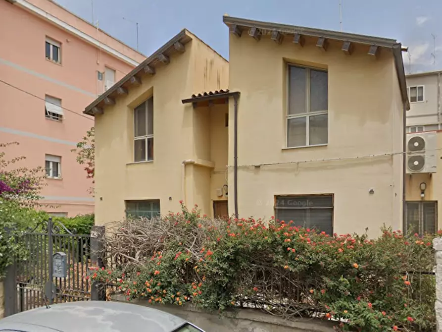 Immagine 1 di Casa indipendente in vendita  in Via Filippo Juvara a Siracusa