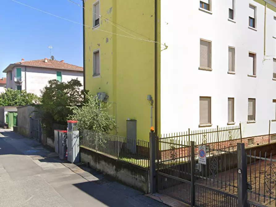 Immagine 13 di Appartamento in vendita  in Via piave a Rovato