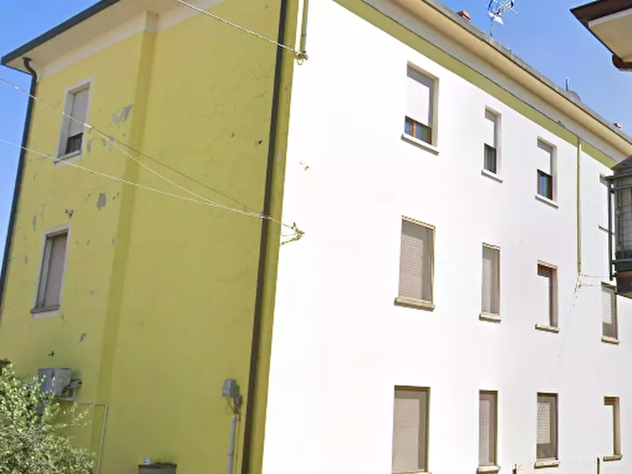 Immagine 16 di Appartamento in vendita  in Via piave a Rovato