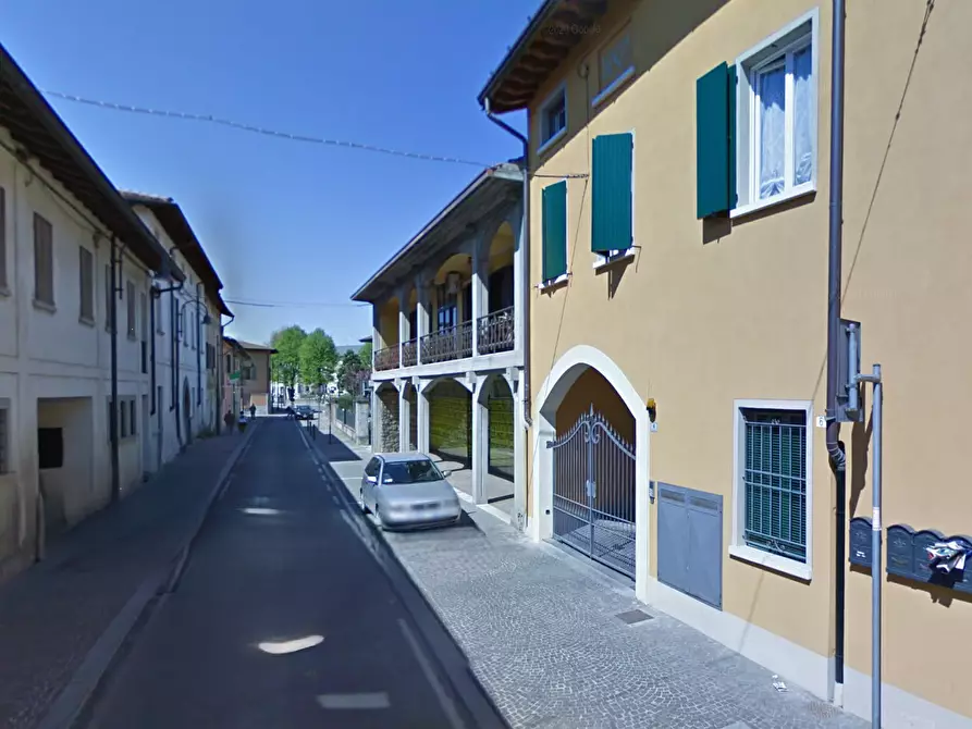 Immagine 10 di Appartamento in vendita  in Via San Gottardo a Trenzano