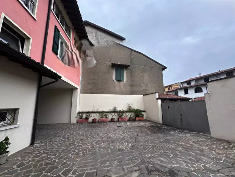 Immagine 14 di Appartamento in vendita  in Via San Gottardo a Trenzano