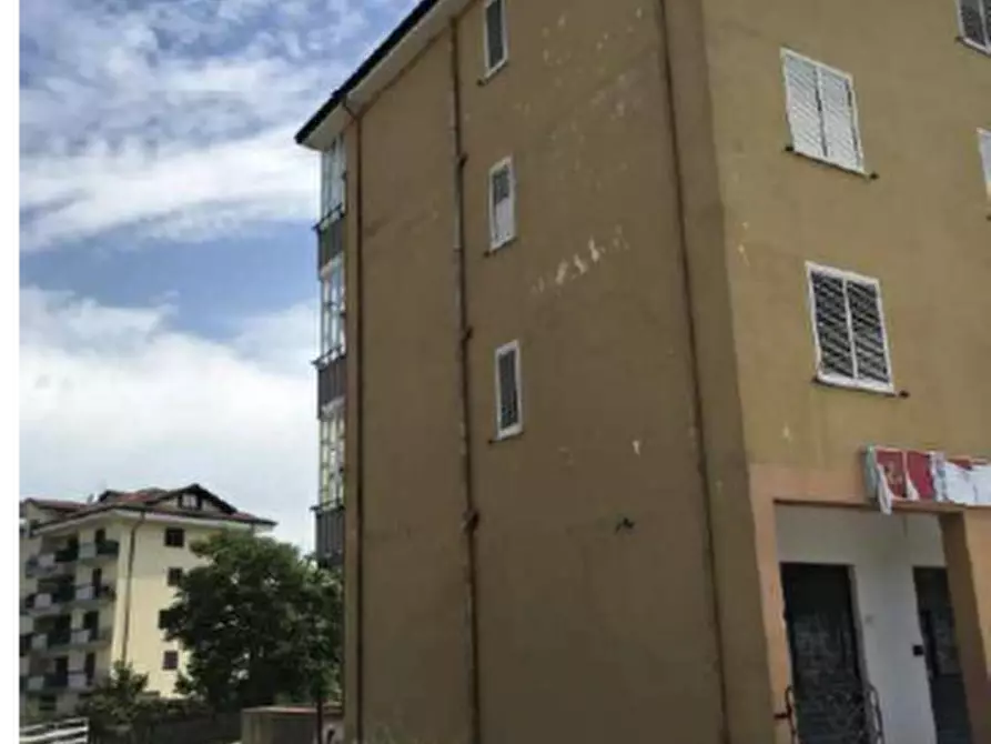 Immagine 5 di Appartamento in vendita  in Via Lagni a Telese Terme