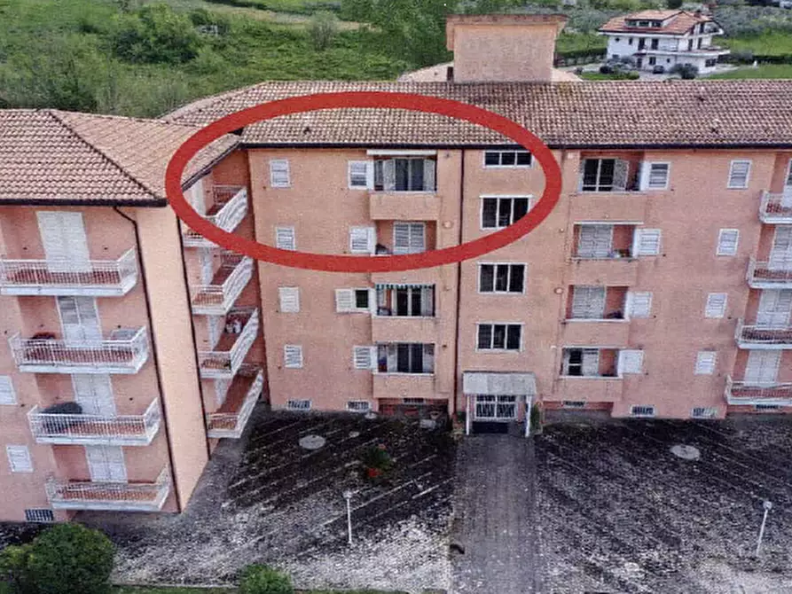 Immagine 4 di Appartamento in vendita  in Vico Ercolano a Montesarchio