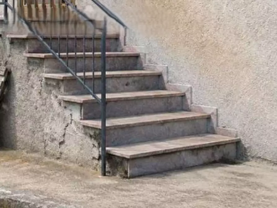 Immagine 9 di Appartamento in vendita  in Via Giovanni Bovio  a Paupisi