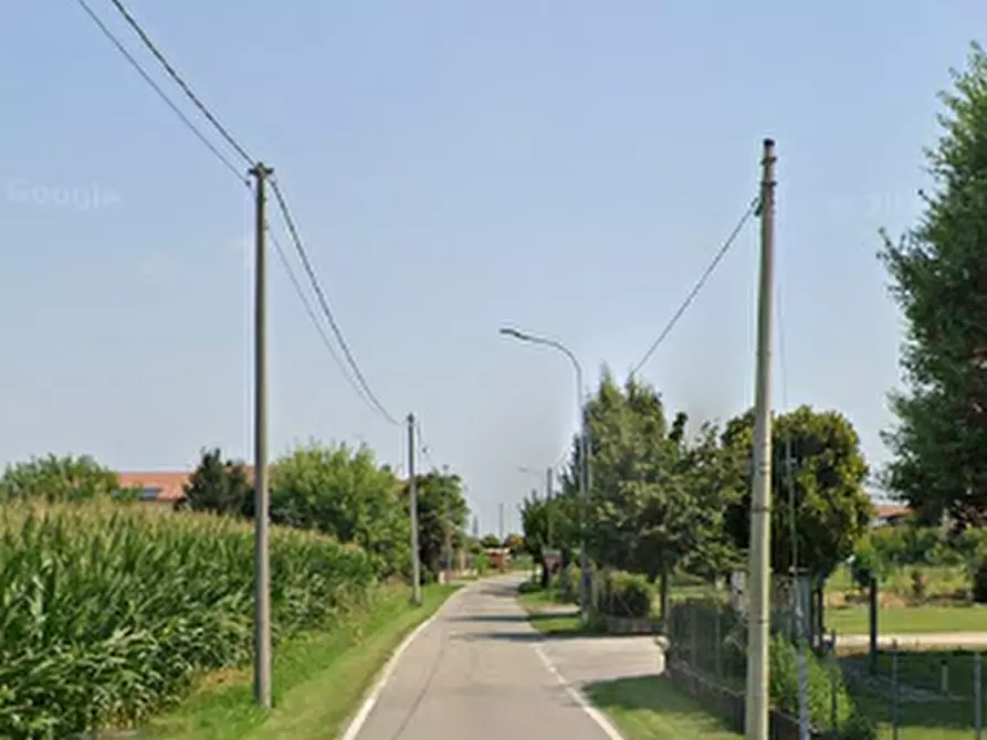 Immagine 9 di Stabile in vendita  in Via Crosare di Sotto a Pressana