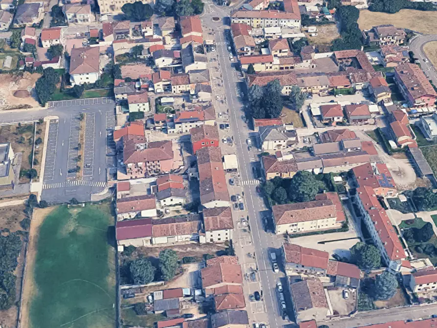 Immagine 8 di Garage in vendita  in Piazza A. De Gasperi a San Giovanni Lupatoto