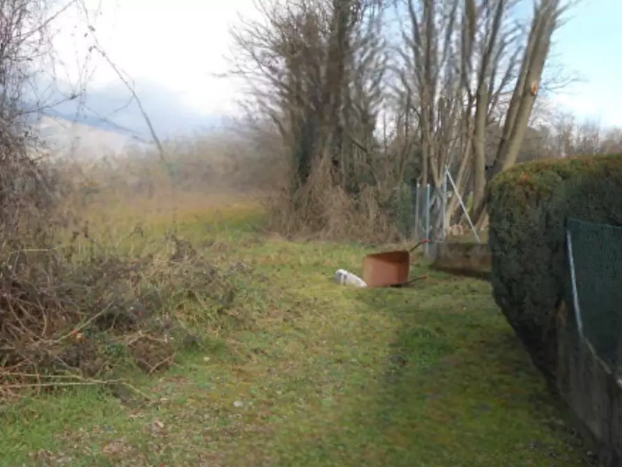 Immagine 3 di Terreno agricolo in vendita  in via giovanni minzoni a Aviano