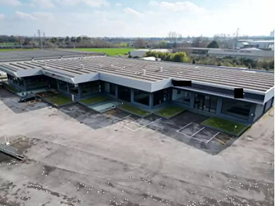 Immagine 4 di Capannone industriale in vendita  in viale Treviso a Portogruaro