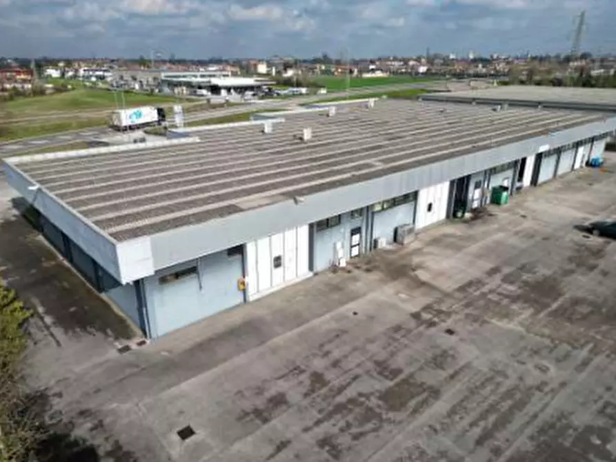 Immagine 9 di Capannone industriale in vendita  in viale Treviso a Portogruaro