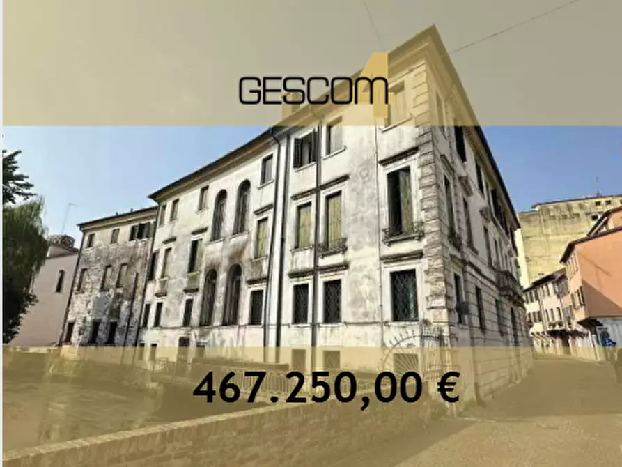 Immagine 1 di Appartamento in vendita  in Via Avogari a Treviso