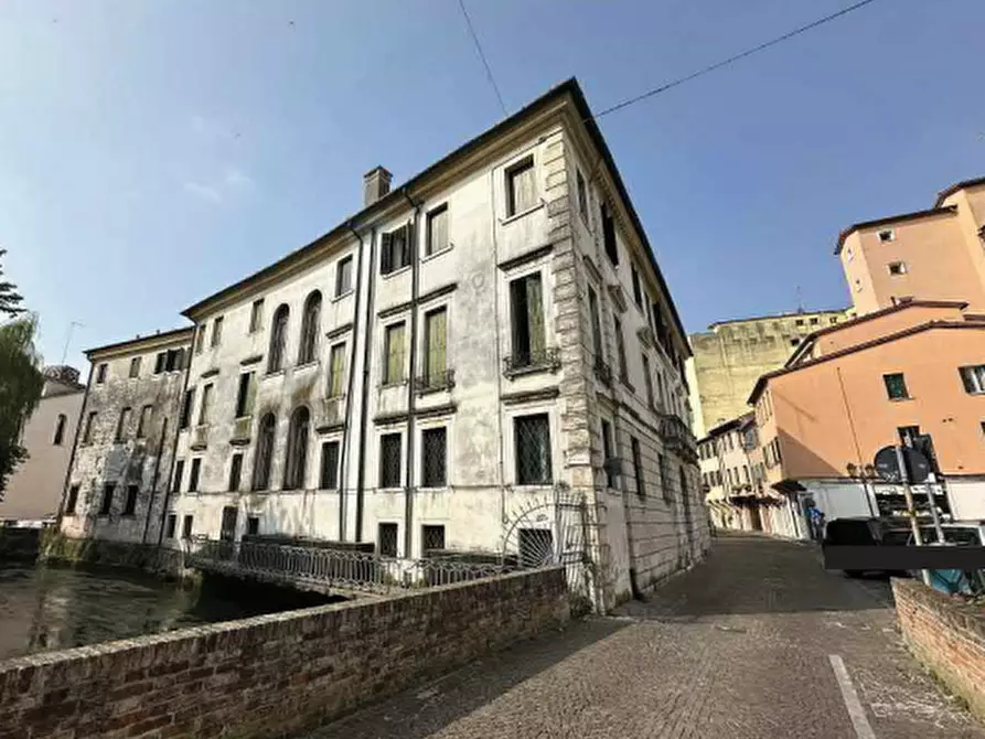 Immagine 3 di Appartamento in vendita  in Via Avogari a Treviso
