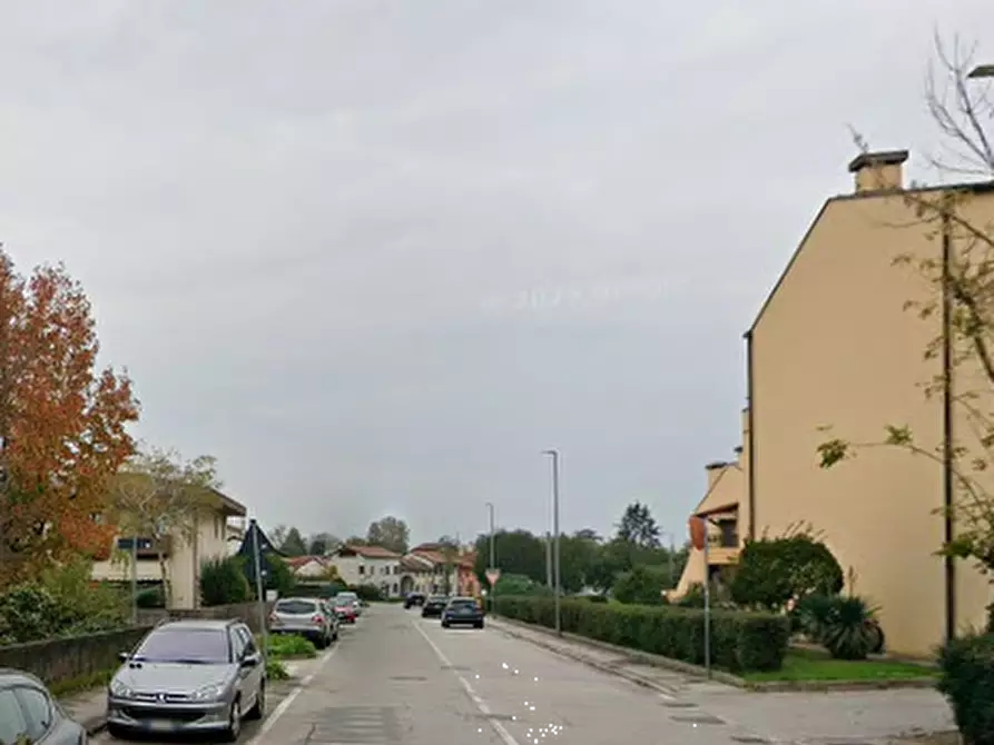Immagine 10 di Appartamento in vendita  in Via Toniolo a Spresiano
