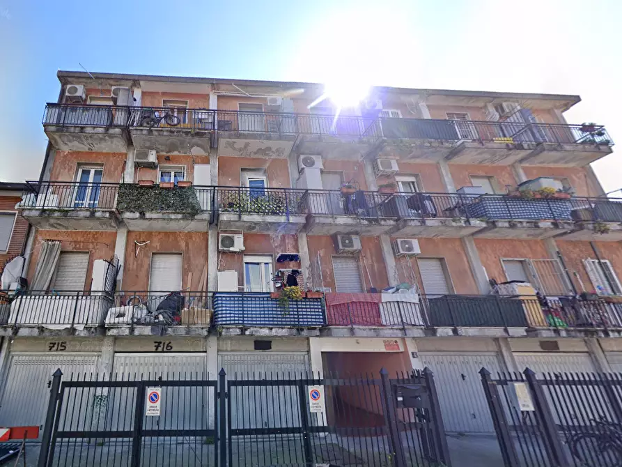 Immagine 8 di Appartamento in vendita  in Via Val Di Non a Milano