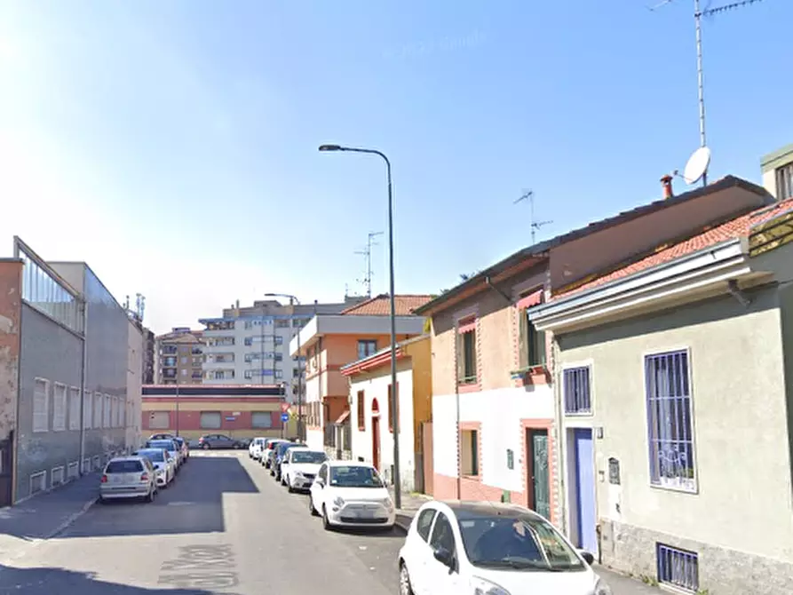 Immagine 9 di Appartamento in vendita  in Via Val Di Non a Milano