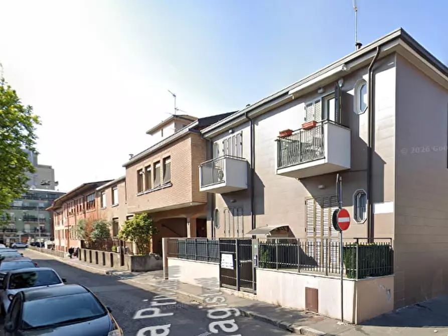 Immagine 2 di Appartamento in vendita  in Via Pietro Magistretti a Milano