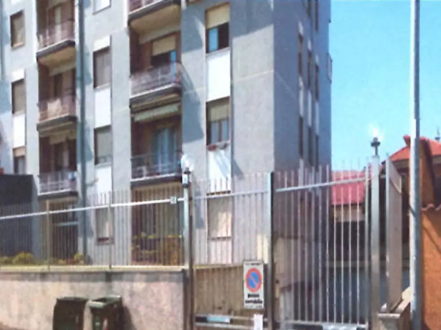 Immagine 7 di Appartamento in vendita  in Via Gallini a Abbiategrasso