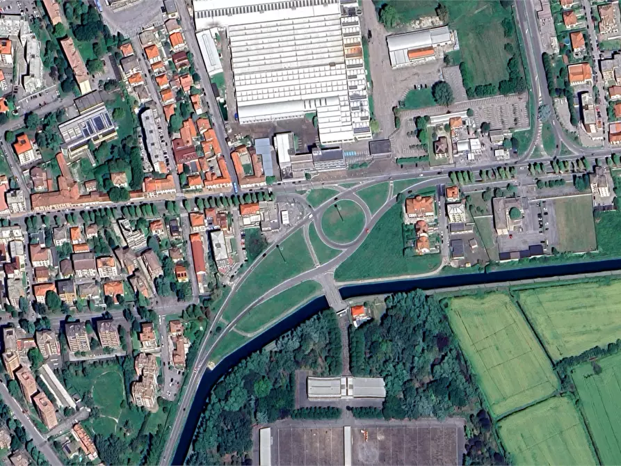 Immagine 15 di Appartamento in vendita  in Via Gallini a Abbiategrasso