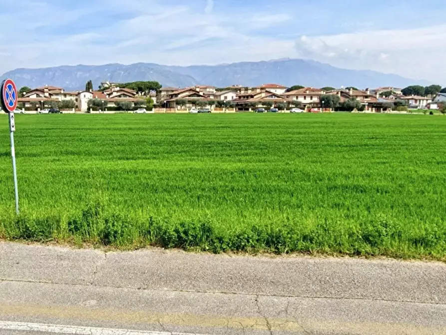 Immagine 4 di Terreno edificabile in vendita  in Via Marcon a Bassano Del Grappa