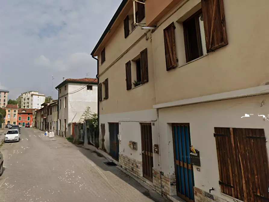 Immagine 4 di Appartamento in vendita  in Via camillo Cavour a Arzignano
