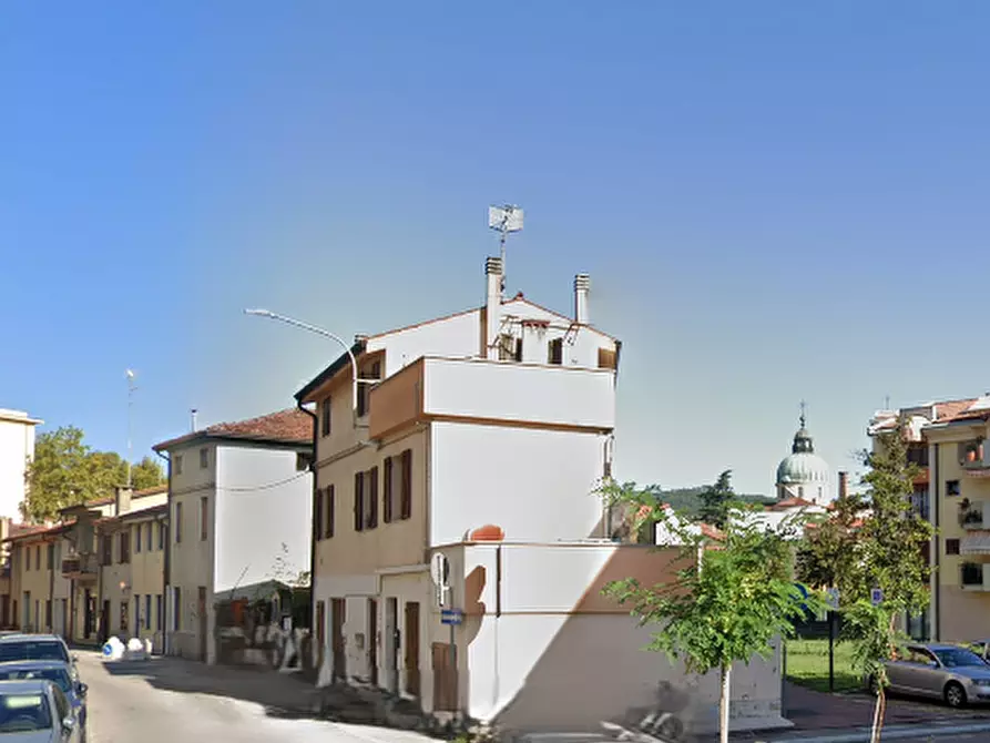 Immagine 9 di Appartamento in vendita  in Via camillo Cavour a Arzignano