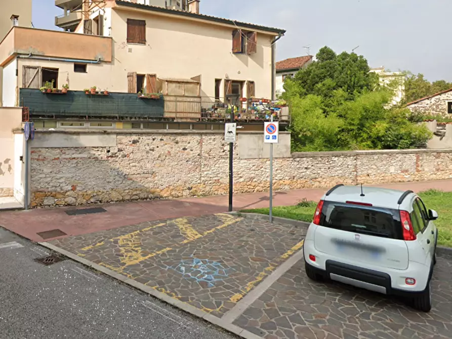 Immagine 11 di Appartamento in vendita  in Via camillo Cavour a Arzignano