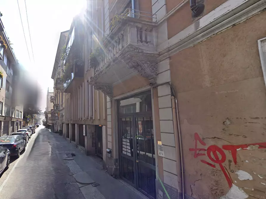 Immagine 3 di Appartamento in vendita  in Via Pasteur Luigi a Milano
