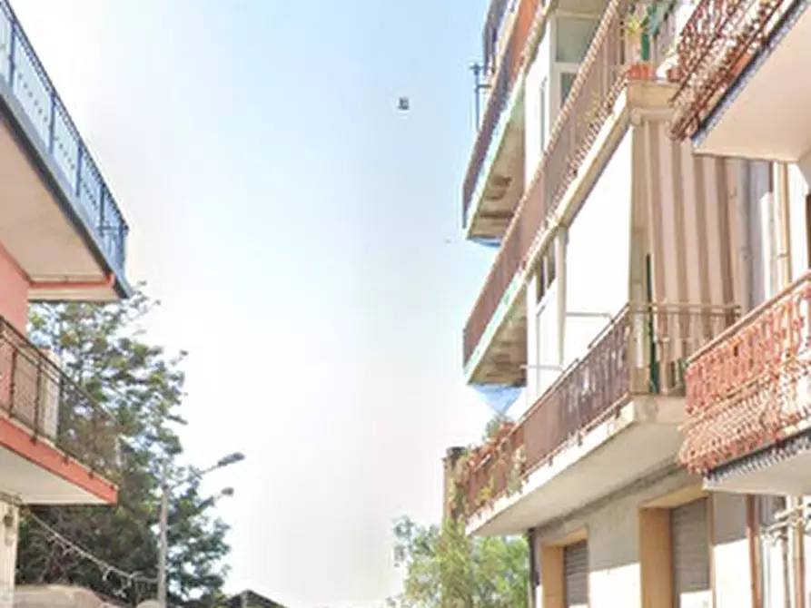Immagine 5 di Appartamento in vendita  in Via Della Primula a Catania