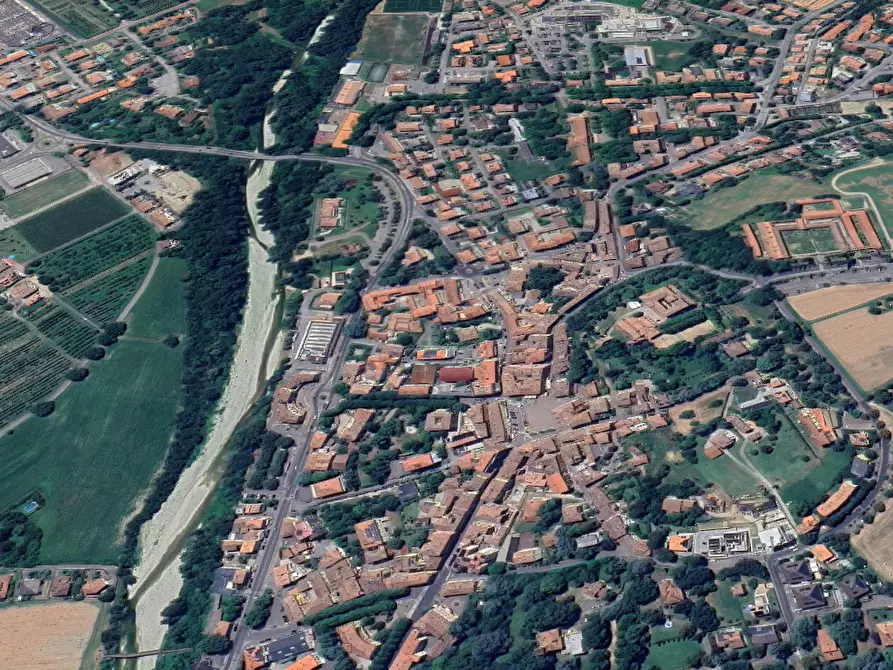 Immagine 10 di Garage in vendita  in Via Giuseppe Mazzini a Bazzano