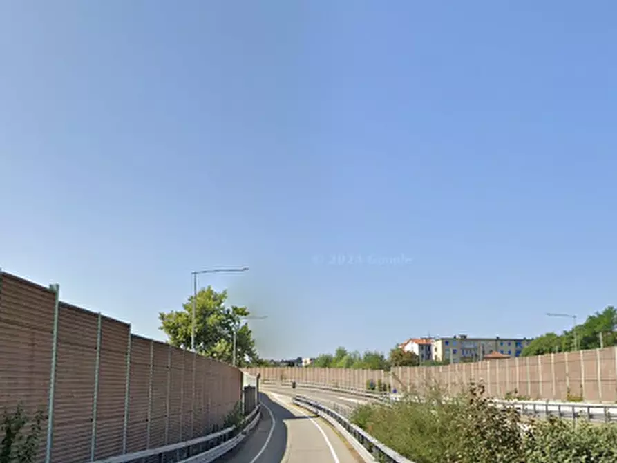 Immagine 5 di Appartamento in vendita  in Via Canturina a Como