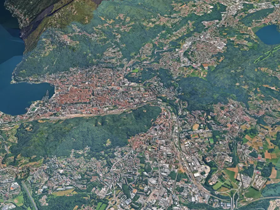 Immagine 13 di Appartamento in vendita  in Via Canturina a Como
