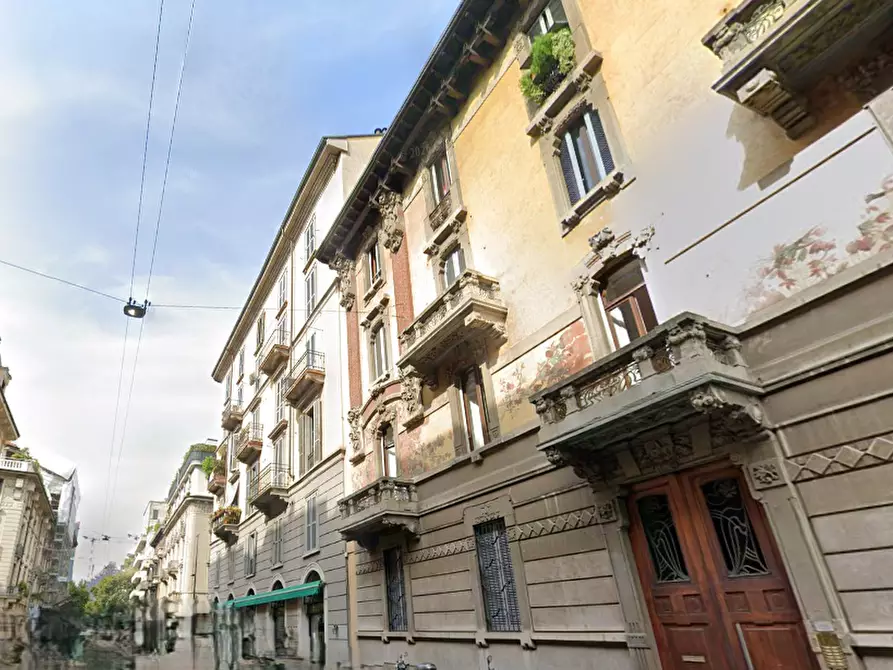 Immagine 9 di Appartamento in vendita  in Via Lodovico Castelvetro a Milano