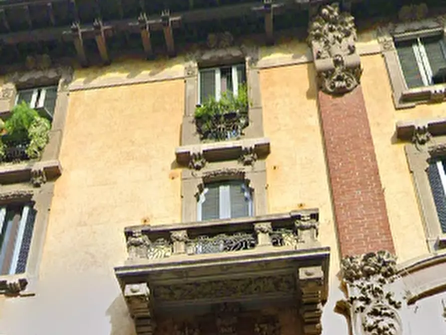 Immagine 11 di Appartamento in vendita  in Via Lodovico Castelvetro a Milano
