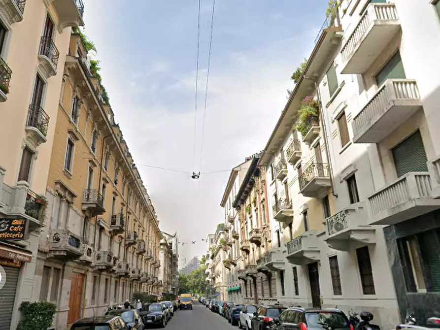 Immagine 23 di Appartamento in vendita  in Via Lodovico Castelvetro a Milano
