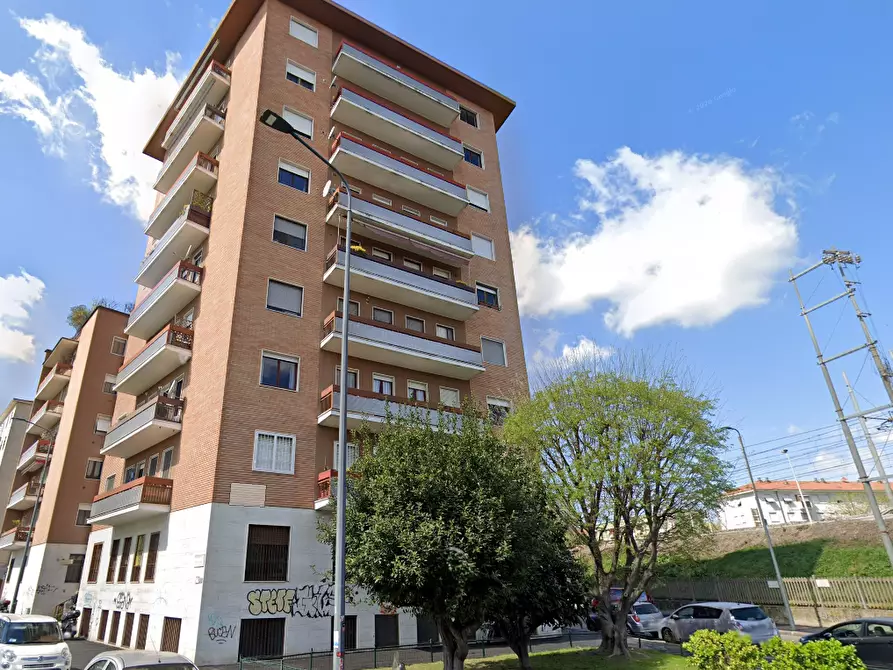 Immagine 8 di Appartamento in vendita  in Via Fiuggi a Milano