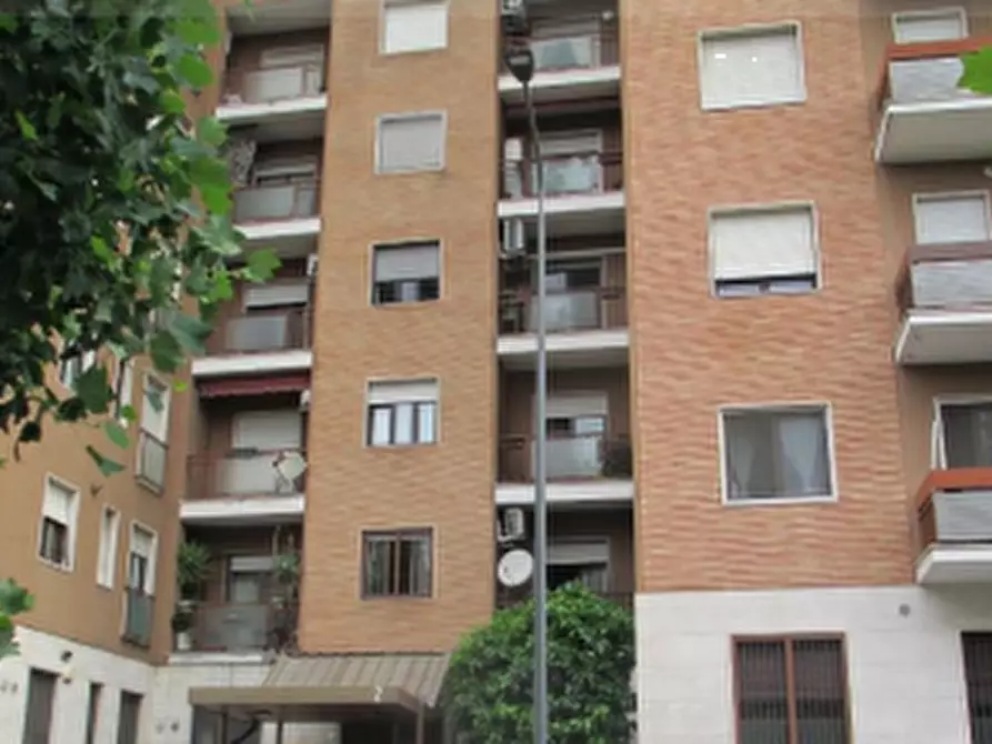Immagine 20 di Appartamento in vendita  in Via Fiuggi a Milano
