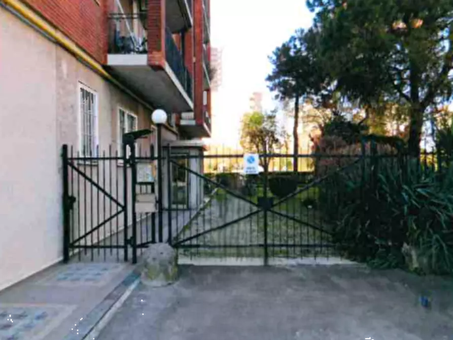 Immagine 33 di Appartamento in vendita  in Via Privata Trasimeno a Milano