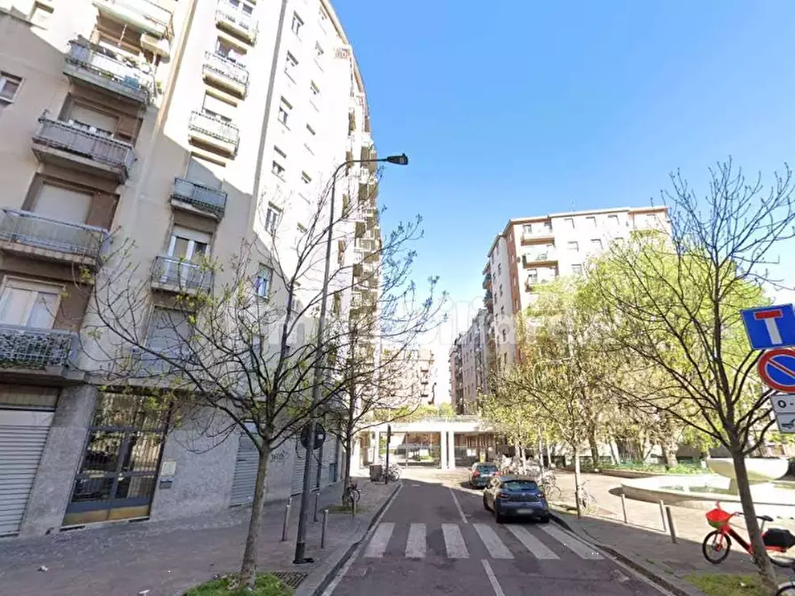 Immagine 12 di Appartamento in vendita  in Via Paolo Mantegazza a Milano