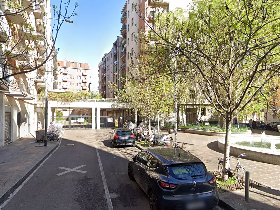 Immagine 18 di Appartamento in vendita  in Via Paolo Mantegazza a Milano