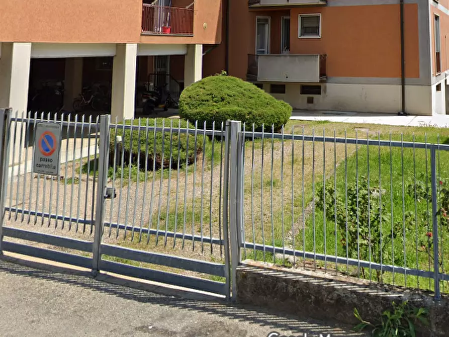 Immagine 12 di Appartamento in vendita  in Via Canonica a Abbiategrasso
