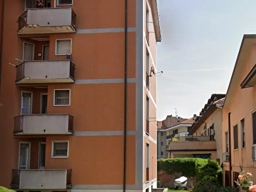 Immagine 21 di Appartamento in vendita  in Via Canonica a Abbiategrasso