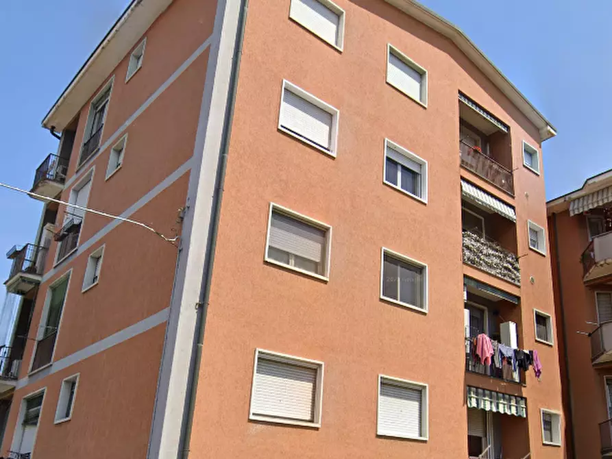 Immagine 22 di Appartamento in vendita  in Via Canonica a Abbiategrasso