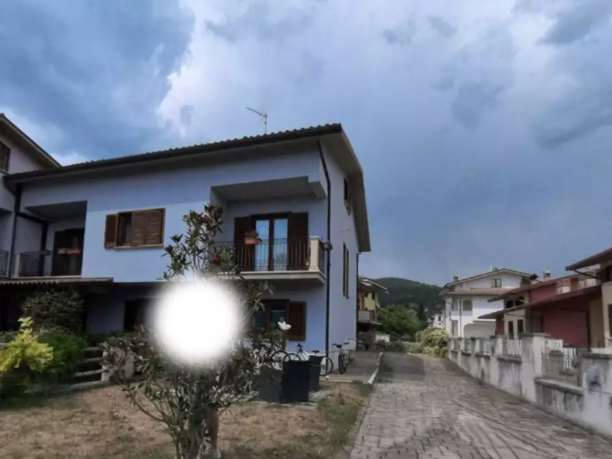 Immagine 5 di Porzione di villa in vendita  in Via Onna a L'aquila